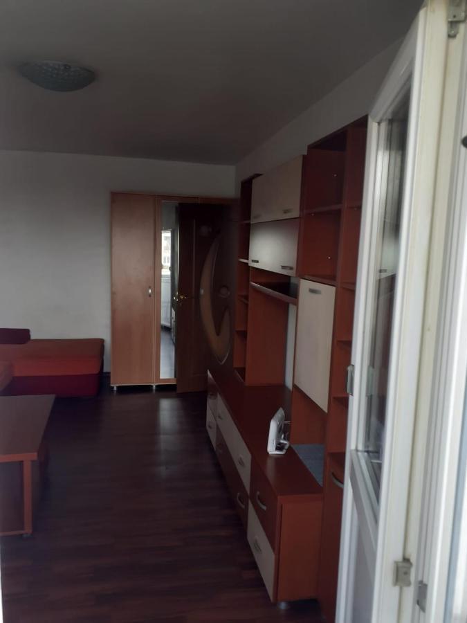 Studio H Bukarest Kültér fotó